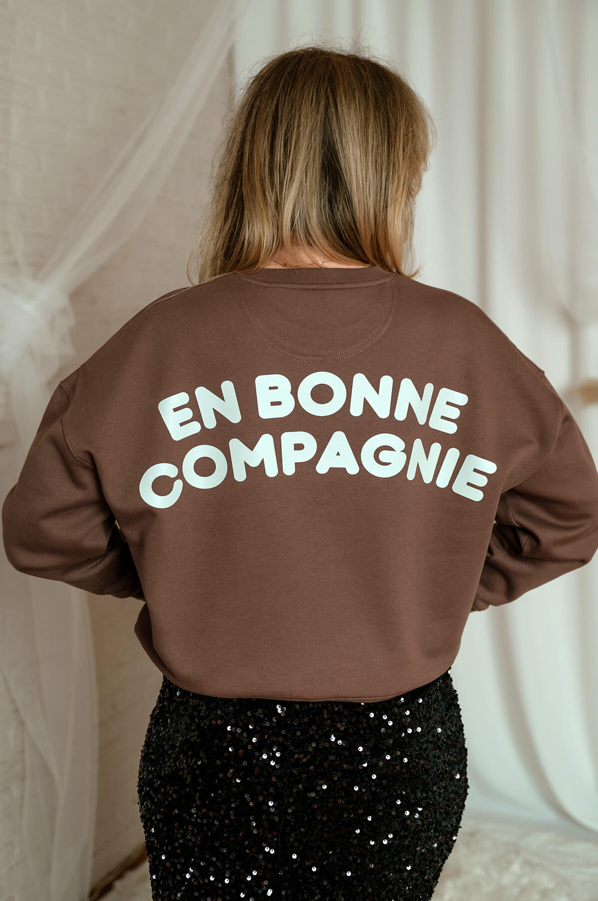 En bonne compagnie sweater – Mokka