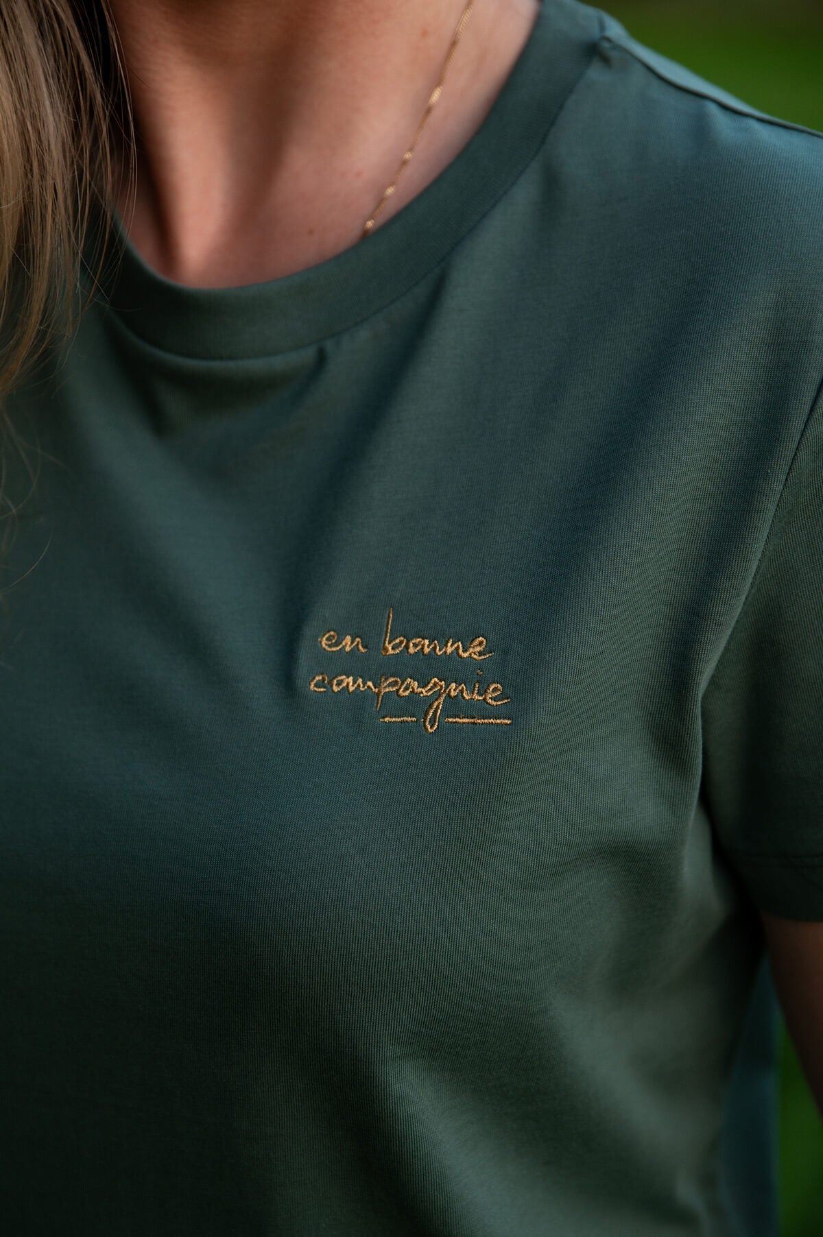 En bonne compagnie - T-shirt - Groen