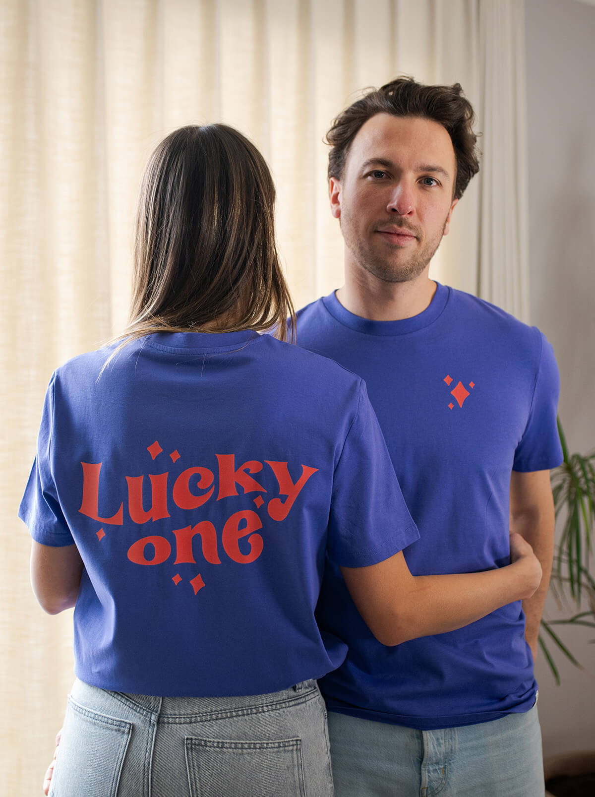 Lucky One T-shirt Paars - Mangos on Monday