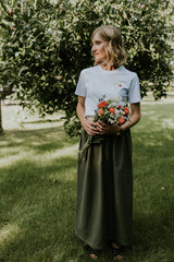 Flowers - t-shirt - Mangos on Monday