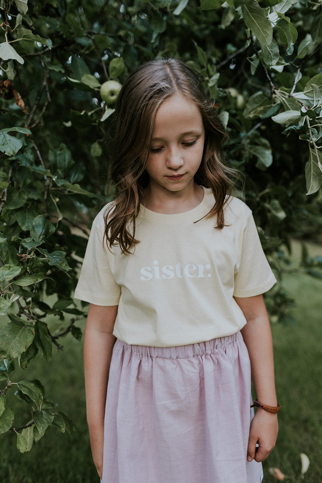 Sister twinning t-shirt - Mangos on Monday