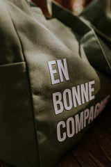 Draagzak - En bonne compagnie - Mangos on Monday.jpg